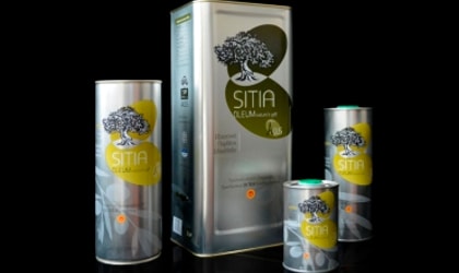 Nutricreta olive oil tins in various sizes